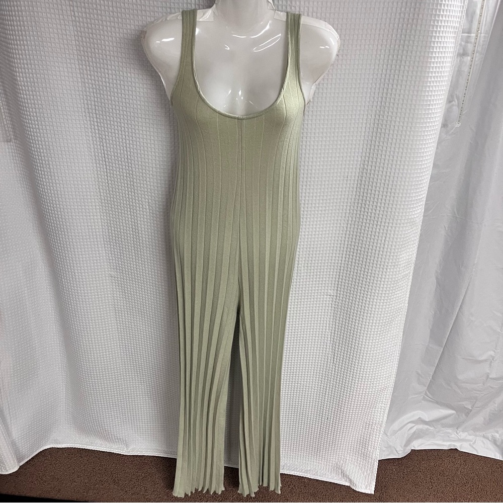 Zara ladies Green Ribbed Jumpsuit size small (NWT) - Picture 4 of 7